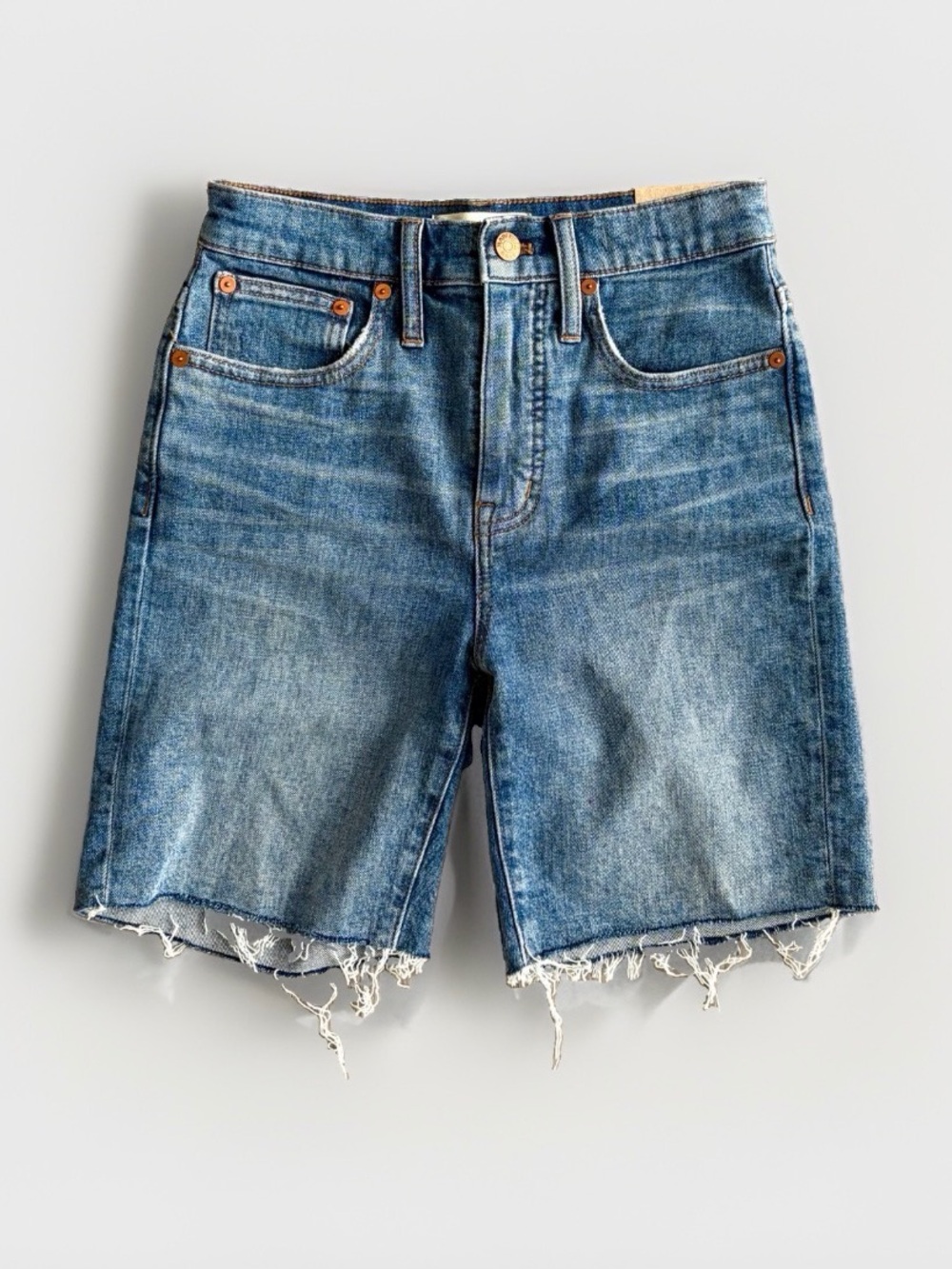 NWT Madewell High Rise Mid Length Denim Shorts Medium Wash Cutoff Women's W24